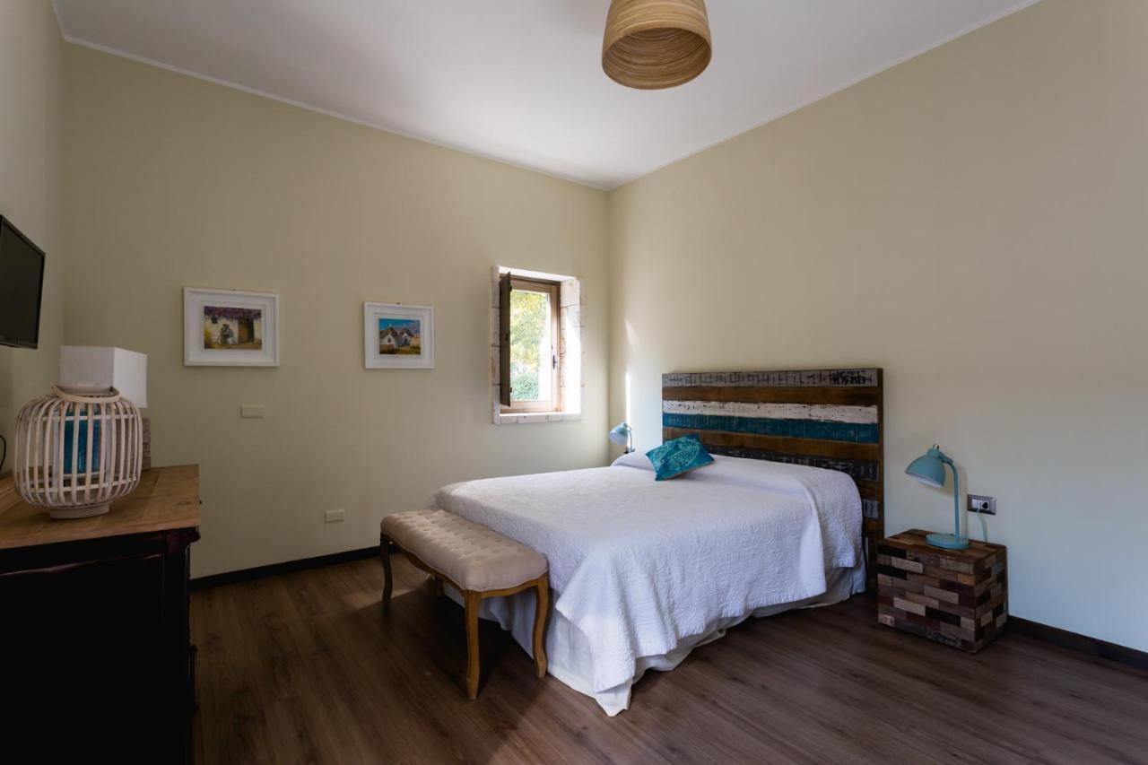 Отель Borgo D'Itria Монополи Экстерьер фото